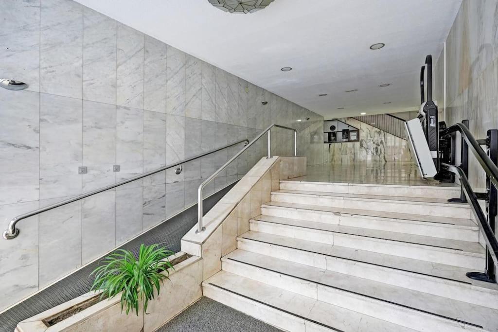 Granada Piso En Calle Arabial 117 Junto A El Corte Ingles ภายนอก รูปภาพ